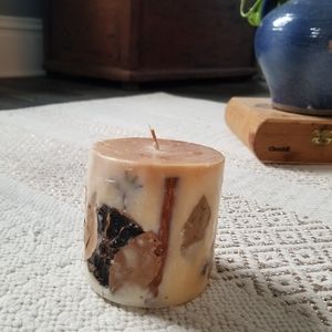 Dried Flower Candle